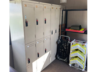 分からないことや困ったことは、現場リーダーが優しく丁寧に教えてくれますよ♪