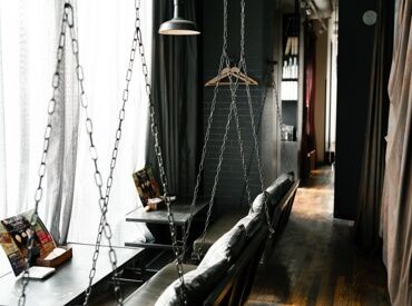 igu&peace（渋谷） ★学生さん大歓迎★
未経験や初バイトも大歓迎♪
優しい先輩が丁寧に教えるのでご安心を◎