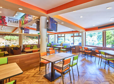 アンダものがたり 未経験からはじめたスタッフ多数！
初めてでも安心して始められますよ♪