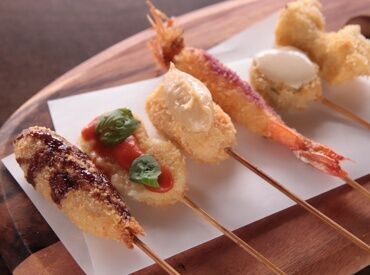 TWO SPOON ★学生さん大歓迎★
未経験や初バイトも大歓迎♪
優しい先輩が丁寧に教えるのでご安心を◎