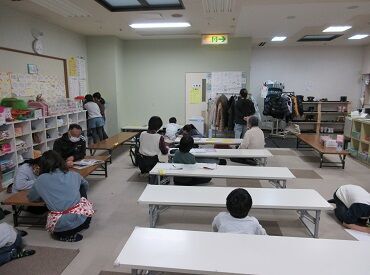 **[急募!!]平日勤務できる方**
日中のみや夕方／夜勤務できる方、積極採用中です！
お気軽にご相談ください◎