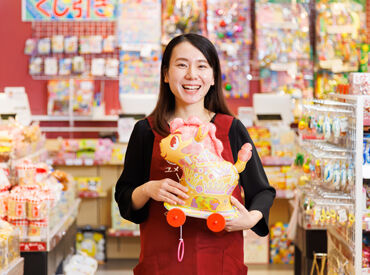 だがし夢や イオンモール宮崎 社割で買って大学に持っていけば友達と盛り上がること間違いなし！
自分の子どもに買って帰る主婦さんもいます♪