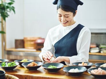 ANA クラウンプラザホテル新潟 朝の時間を有効活用したい方にピッタリ！
駅近で通勤ラクラク、無理なく働けます♪