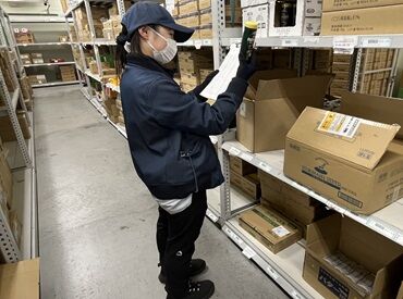 株式会社ＦＧ東京西センター 扱う物は軽いものだけ！
ラーメンや調味料、マーガリン、チーズなど馴染みのあるもの！
重い物は他の人がフォークリフトで対応！