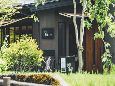 茶膳居（チャゼンサロン） 働いたあとのまかないは、その日の点心や飲茶。
新作メニューを試食することも♪スタッフならではの特権です！