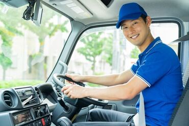 有限会社沖縄化製工業 在籍年数の長いスタッフ多数！
中には20年以上勤めている人も♪
家族との時間を大切にできるから安心して続けられます＊