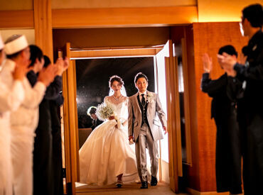 感動の瞬間に立ち会える人気のポジション◎
丁寧な研修があるので、イチから教えます!