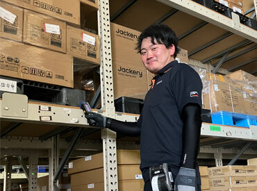 スタッフ同士の連携バッチリ♪
明るい雰囲気で、未経験の方も安心してスタートできます！