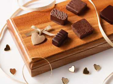 株式会社センチュリーアンドカンパニー※勤務地：アムール・デュ・ショコラ会場内/wtk25g103 名古屋初出店のブランドや、バレンタイン限定商品なども多数◎
期間限定のレアバイトしてみませんか？
＜男女ともに活躍中！＞