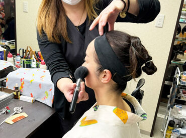 有限会社東和美粧　勤務地：東映太秦映画村 ＜アクセスも抜群＞
太秦広隆寺駅から徒歩4分◎
駅チカで通いやすい♪