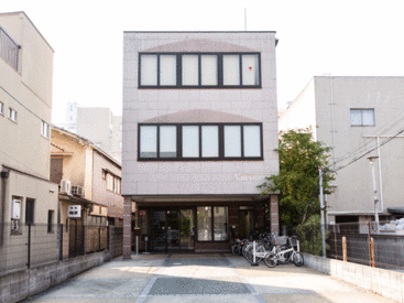 A.net税理士法人　大阪南支店 ブランクさんも大歓迎！
「PCに詳しくなくて…」そんな方もご安心を！
業務はシンプルだからすぐ覚えられます◎