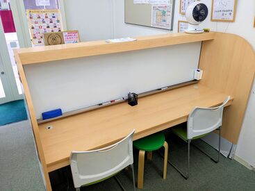 特進個別 関塾ジニアス 松屋町安堂寺校 週1日1コマから勤務できるので、
学校やプライベートとも両立できる環境です◎