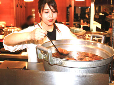 徳島駅直結で通勤ラク♪
シフトが柔軟で働きやすい◎
福利厚生も充実してます!