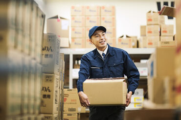 適度に体を動かしながら働けるので、
運動不足の解消にピッタリ☆
「ずっと立っているのはちょっと…」っていう方も働きやすい♪