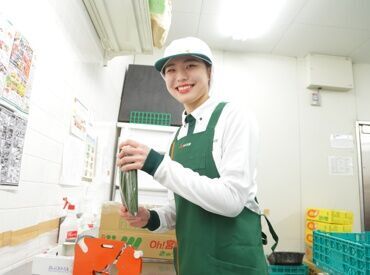 JAファーマーズ四日市 現在のスタッフもみんな未経験からスタートしました♪先輩スタッフが側にいるから、わからないことも聞けるのも安心ポイント！