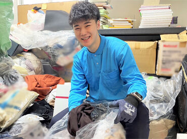 高時給1500円で未経験からでもしっかり稼げる！
髪型や髪色自由、ヒゲ・ピアスもOKだから、自分らしさを大事にできる職場です★