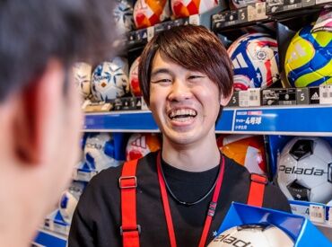 メガスポーツ浦和美園店 【336】 シューズやウェア、アウトドアアイテムなど、
お客さまの商品選びをサポートする中で、
自分の経験や知識が役に立つかも(^^♪