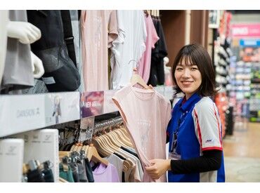 シフトは希望に合わせて作成＆柔軟に調整します♪
学校・家庭・本業などと、無理なく両立が叶えられますよ◎