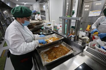 ＼長く続けると感謝金支給！／
入社1年後は、勤務実績に応じて2000～1万円を会社から支給！
定着率も高いのが特徴です。