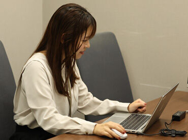 事務未経験の状態でスタートした方が多数!
みんなでサポートしますよ◎
※写真はイメージ