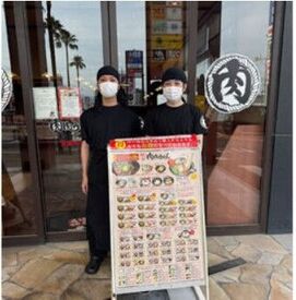 元祖 肉肉うどん　鹿児島宇宿店 「いらっしゃいませ♪」が元気に言えればOK！！
土日は嬉しい時給UP☆彡学校が休みの日だけでも働けちゃう◎