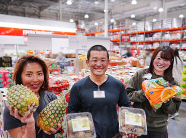 コストコ壬生倉庫店 ≪20代30代40代のスタッフ活躍中≫
しっかり"キャリアアップ"もできる環境！
手厚い待遇で長期で安定して働けます♪