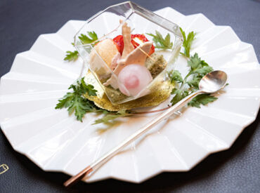 Bistro Tout La Joie　キャナルシティ博多店 ≪キャナルシティ博多≫ 
地下鉄「櫛田神社前駅」から直結◎
雨でも濡れずに通勤出来ます！