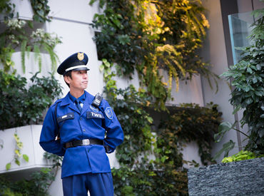 施設内は空調完備の快適な空間です！
座り作業もあるので、体力に自信がない方も安心ですよ♪