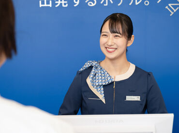 東横INN 栃木足利駅北口 ＼フロントスタッフ大募集／
未経験の方も大歓迎◎
ホテル以外の異業種から
転職した先輩スタッフ多数♪