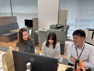 レジル株式会社　大阪本社 若手中心のメンバー構成！
慣れるまで先輩スタッフがサポートします♪