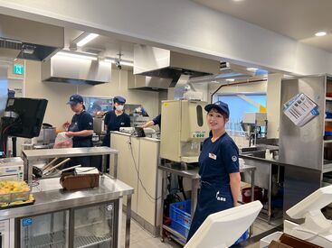 吉野家　長居公園通り矢田店 20代～70代活躍中♪
平日のみOK★週1 ・1日3時間～OK★
週5以上働きたい方もOK★
働き方はあなた次第♪お気軽にご相談ください◎