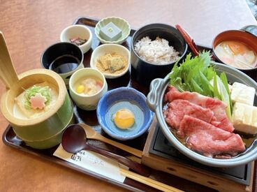 お客様に美味しい料理や商品を提供し、
喜んでいただくことは、何よりのやりがいです◎
