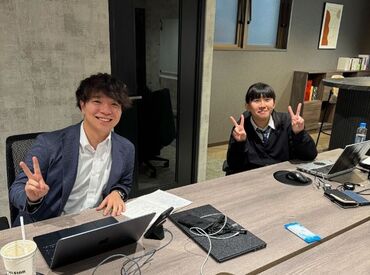 20席以上ある広々としたオフィスに、現在6名のみ在籍。
一人ひとりがゆったりと集中できる環境です◎