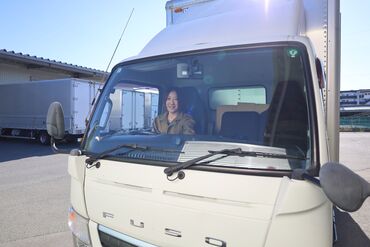 ＼履歴書不要!!サクッと面接へGO／
バイトデビューも久しぶりのお仕事も、
安心して始められる環境でお待ちしてます◎
