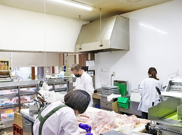 ★嬉しい社員割引あり♪★
▼今日は家族の誕生日
▼大会で良い成績だった!
そんな日も気軽に
いいお肉でお祝いできる♪