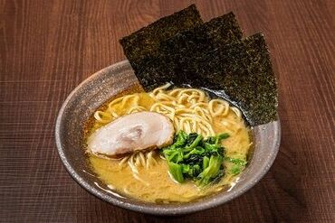 ▼まかない制度あり
美味しいラーメンを召し上がってください！
味を知ることで新たなメニュー発見にも繋がります◎