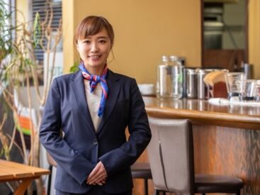 アズコーポレーション株式会社 BA支店 「大丈夫？」「困ったことはない？」と
お互いに声を掛け合いながら業務を進めています！
チームワーク抜群の職場で働きやすい◎