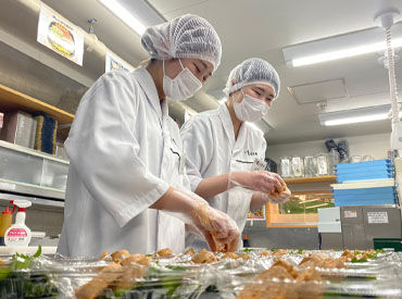 人気の「寿司の美登利」のテイクアウト専門店です♪
飲食バイトが初めての方も大歓迎！