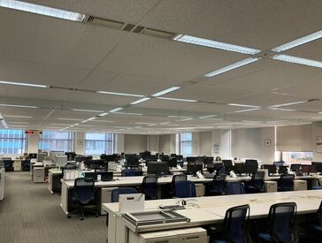 簿記の知識やプログラミング経験がある方は大歓迎！
これまでの経験を活かして、
即戦力として活躍できるチャンスです♪