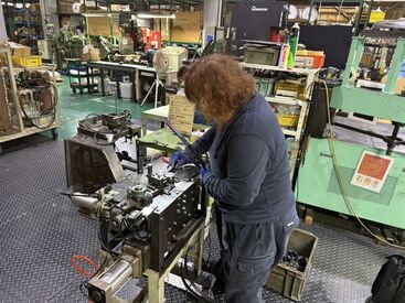 シンプル・コツコツ軽作業！
久々にお仕事復帰したい方もすぐにご活躍いただけます♪