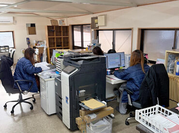 有限会社フジモト お仕事とご家庭の両立が叶う職場環境！！
お子さんの急な発熱時などは遠慮なく休んで大丈夫です♪