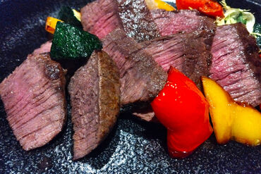 まかないは和洋中問わず、その日の気分でリクエスト可♪
お弁当として持ち帰りもOK!!
バイトついでにご飯代が浮かせられる◎