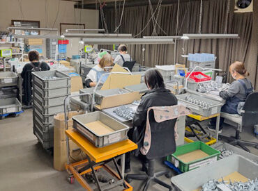 ＊麻栄工業株式会社＊
新市町相方で、自動車・輸送機器メーカー向けの部品を製造している町工場です。