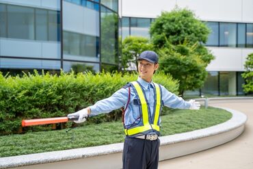 株式会社エーワイサービス 経験不問！警備のお仕事が初めてでもOK◎
イチからしっかり学べる研修もあるので安心です★