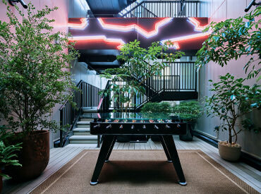 NOHGA HOTEL AKIHABARA TOKYO 髪色・ネイルなどおしゃれに勤務可◎
スニーカー・ジーパン勤務もOK!