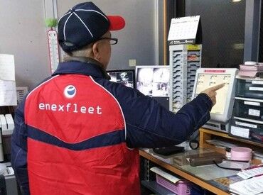 ［紹介元］株式会社グリーンフォレスト［紹介先］コスモ石油　四日市インターSS（178） 室内での作業だから、雨や風も関係なし！難しい仕事はないから、すぐに覚えられますよ♪
