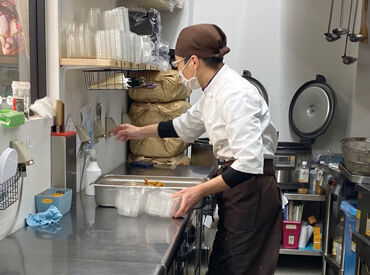 奥田商店は、業務スーパーや酒のケントなど、様々な業態を展開している会社です♪
まずは気軽に見学に来て下さいね◎