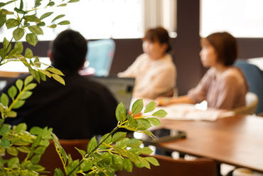 株式会社プロフィット 《1日3h～》扶養内勤務もOK◎
学業や部活、サークルなどの両立も可能★
理解があるので働きやすい職場です♪