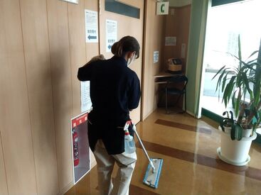 ワタキューセイモア株式会社／杠葉病院 