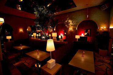 MADISON NEW YORK　KITCHEN 恵比寿 11 大事なのは『人柄』です！明るいスタッフが多いので
スタッフ同士の雰囲気も良く居心地も抜群です！